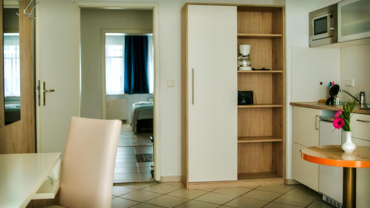 Pension Tokus Нюрнберг Экстерьер фото