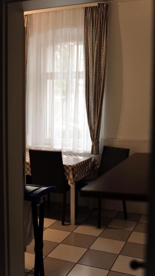 Pension Tokus Нюрнберг Экстерьер фото